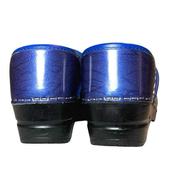 Sanita Women’s Izabella Professional Clogs Blue Size 6.5 (37) - Picture 7 of 8